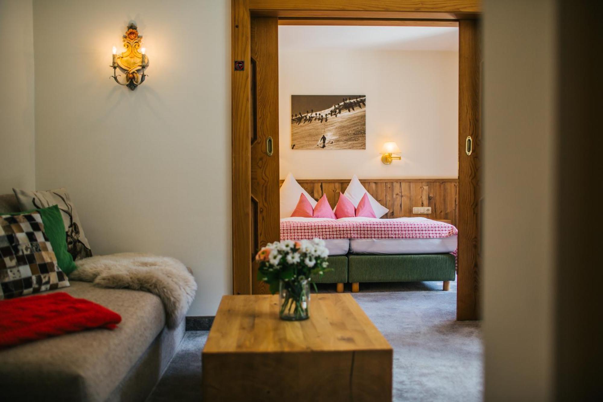 Hotel Dr Otto Murr B&B Sankt Anton am Arlberg Exterior foto